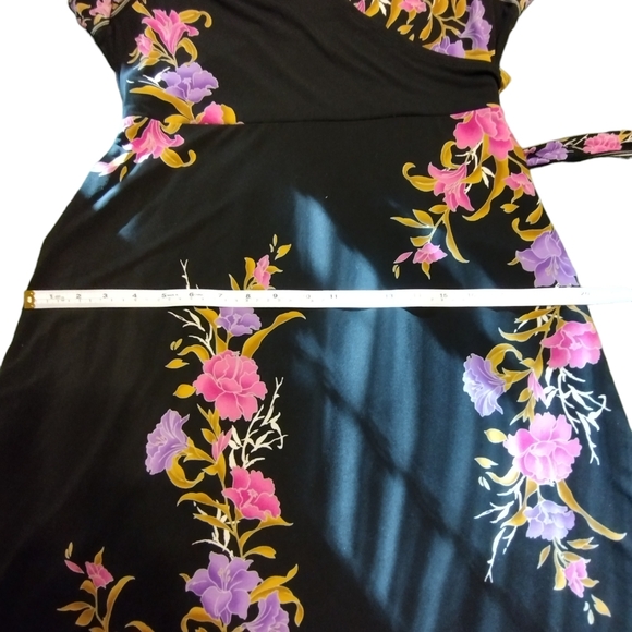 Women's Apt 9 Sleeveless Black, Pink, Purple & Gold floral dress Size Large - Picture 6 of 10